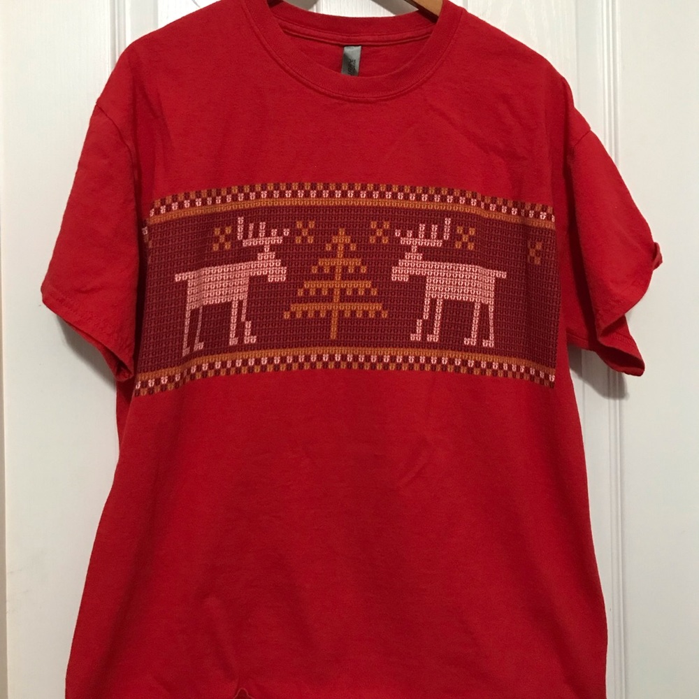 Holiday Southern Comfort festive T-shirt  Size Large